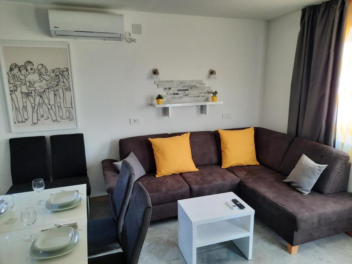 Apartmani Scripea Škrip 外观 照片